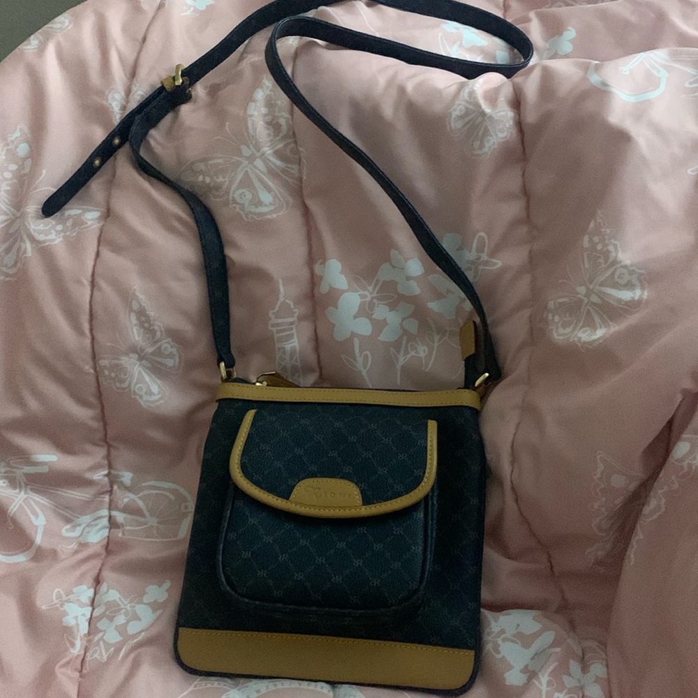 Rioni Signature (Navy Blue) GALINA'S MINI TOURIST